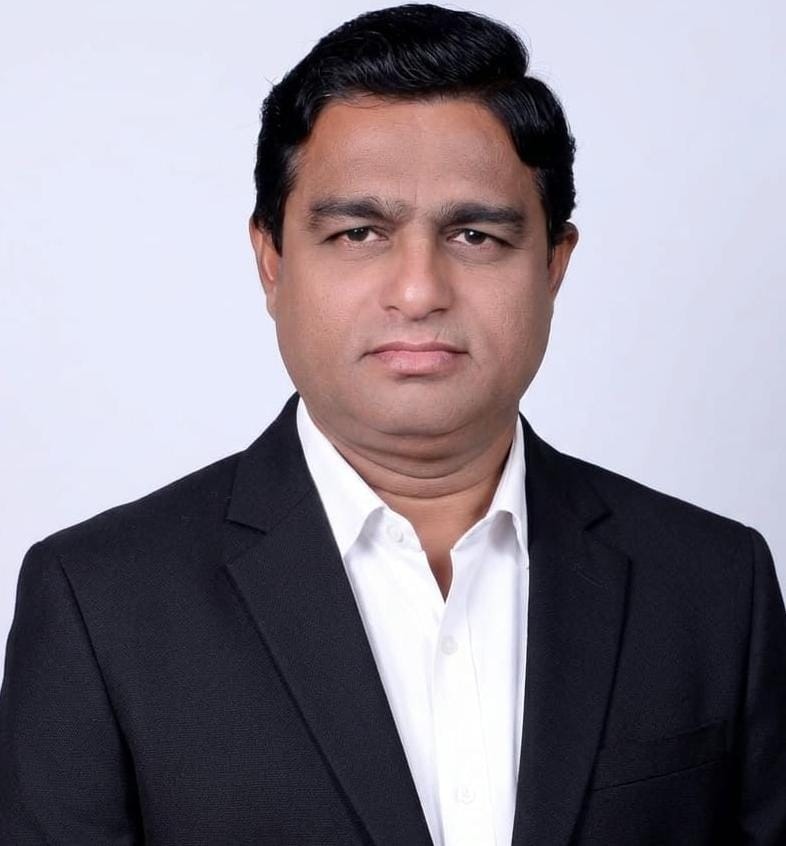 Shri Dipak Suresh Gurav