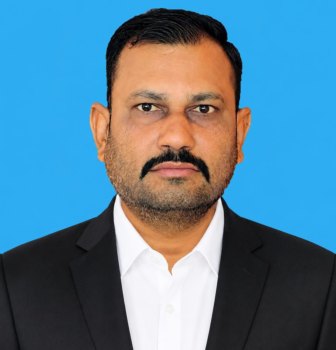 Shri Hemant Vaman Gurav